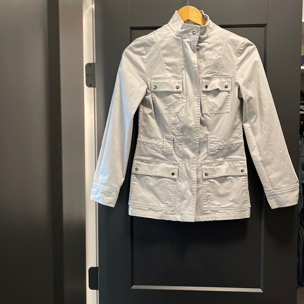 Cote Femme Gray Jacket.